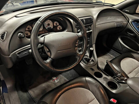 2001 Ford Mustang SVT Cobra