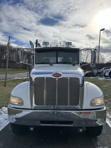 2006 Peterbilt 335 Mechanic's Truck