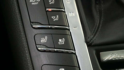 2021 Porsche Macan Turbo