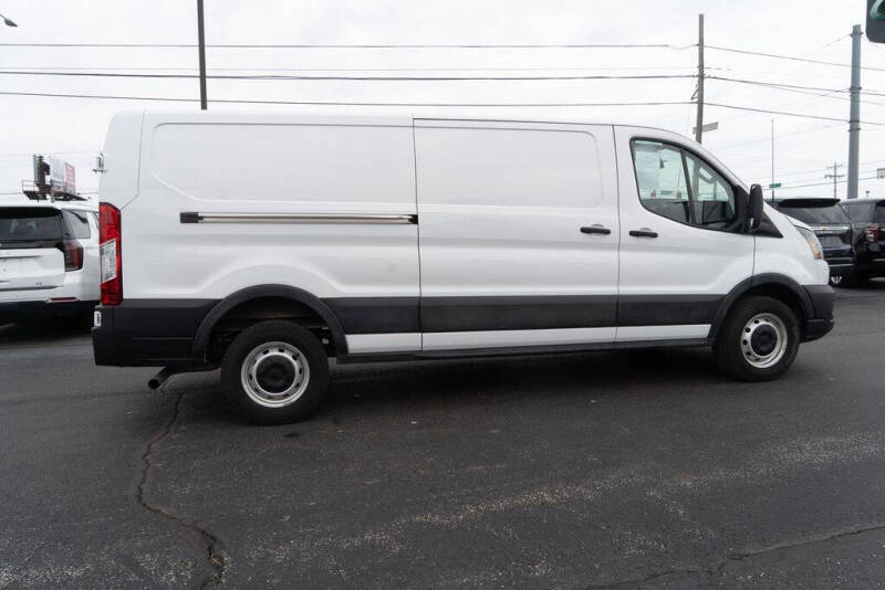 2023 Ford Transit
