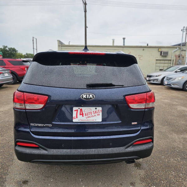 2016 Kia Sorento LX