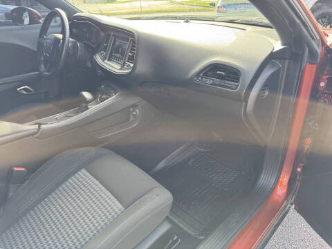 2023 Dodge Challenger SXT