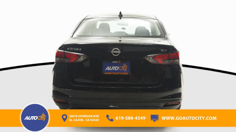 2023 Nissan Versa SV