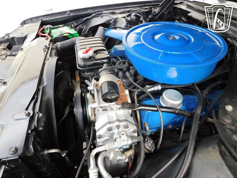 1966 Ford Thunderbird