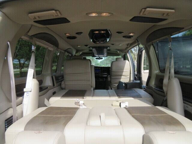 2017 Chevrolet Express 2500