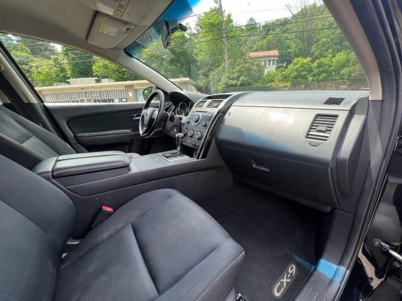 2011 Mazda CX-9 Sport