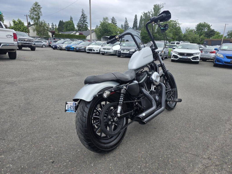 2010 Harley-Davidson XL883N