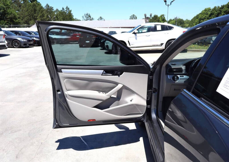 2013 Volkswagen Passat