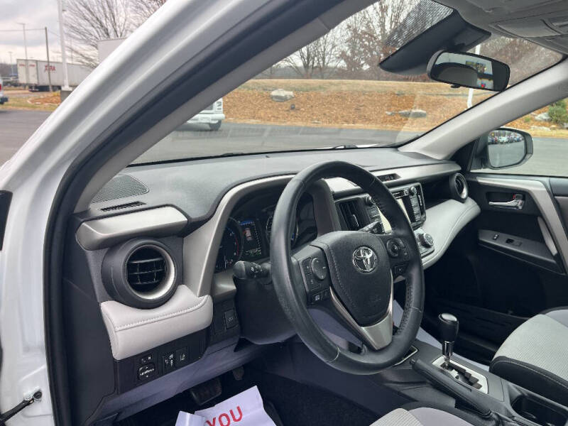 2018 Toyota RAV4 XLE