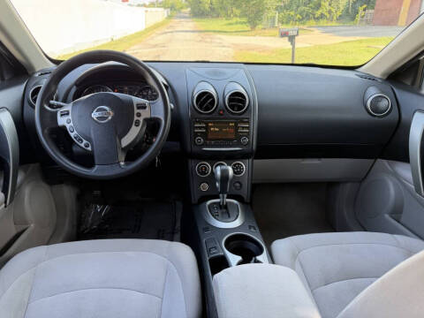 2013 Nissan Rogue SV