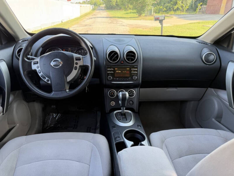 2013 Nissan Rogue SV