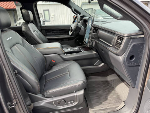 2023 Ford Expedition MAX Platinum
