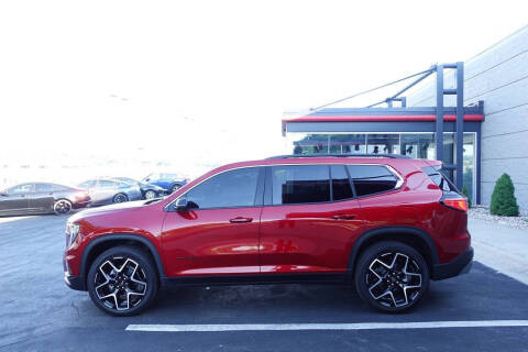 2025 GMC Acadia Elevation