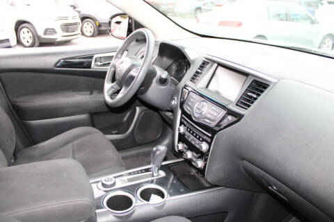 2015 Nissan Pathfinder SV