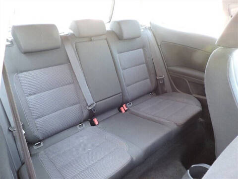 2010 Volkswagen Golf 2.5L PZEV