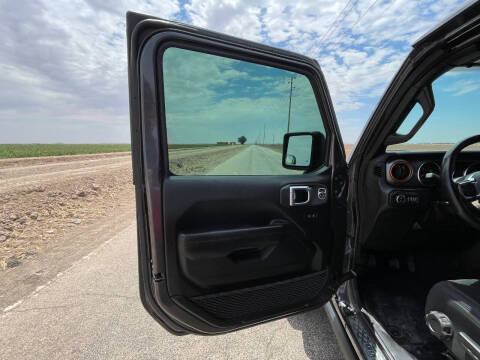 2021 Jeep Gladiator Mojave