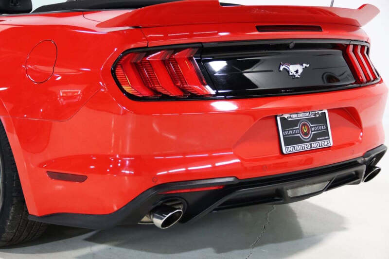2020 Ford Mustang EcoBoost Premium