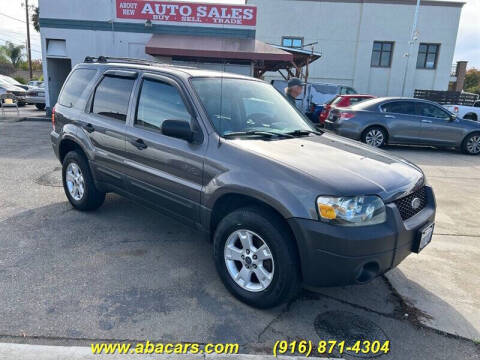 2005 Ford Escape XLT