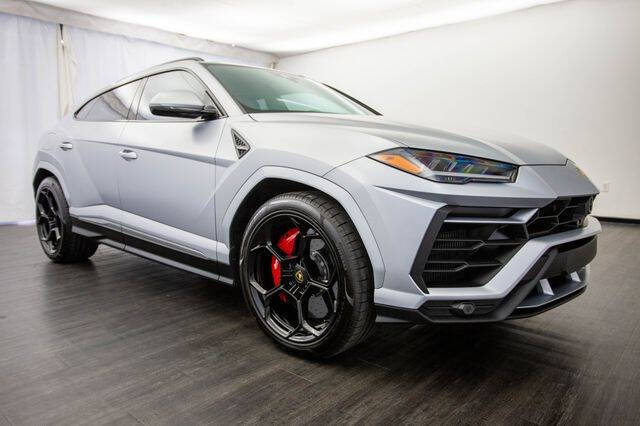 2022 Lamborghini Urus