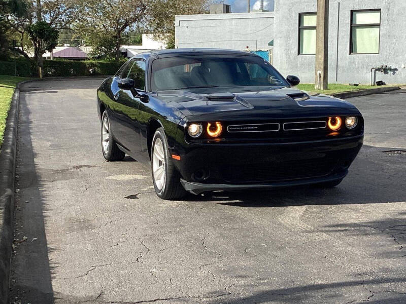 2019 Dodge Challenger SXT