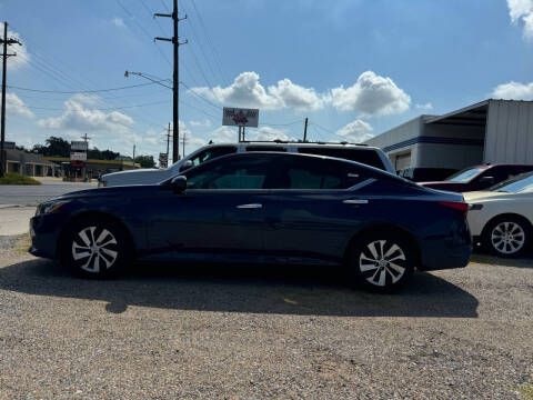 2020 Nissan Altima for sale at Star Motorsports, LLC in Rayne LA