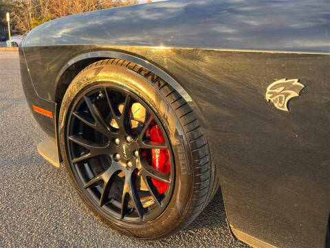 2015 Dodge Challenger SRT Hellcat