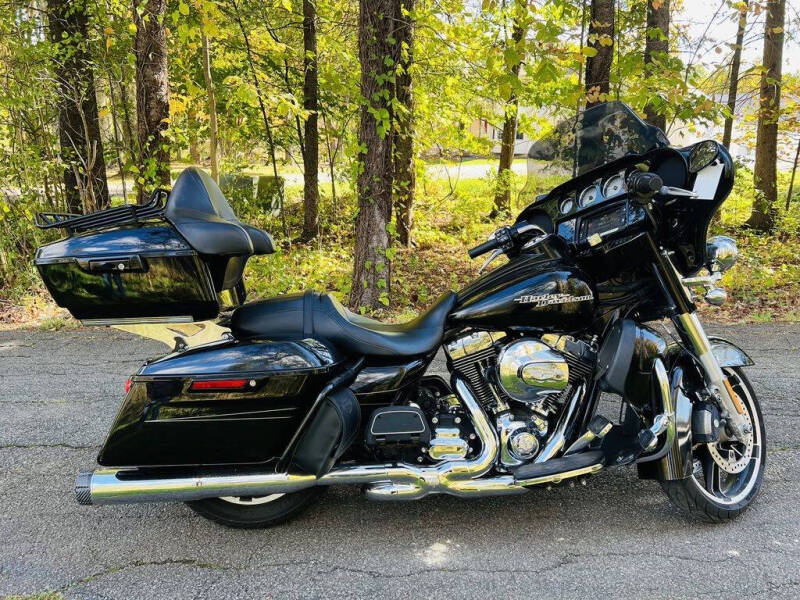 2016 Harley-Davidson FLHXS - Street Glide Spe for sale at Street Track n Trail in Conneaut Lake PA