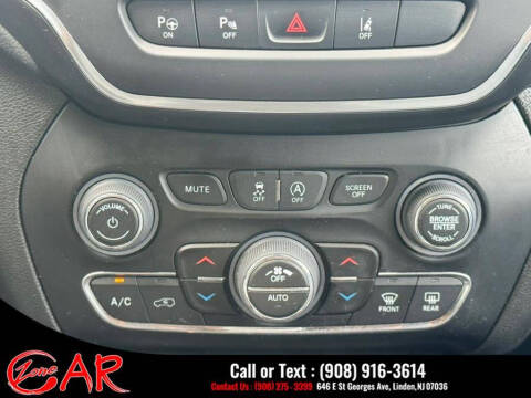 2023 Jeep Cherokee Altitude Lux