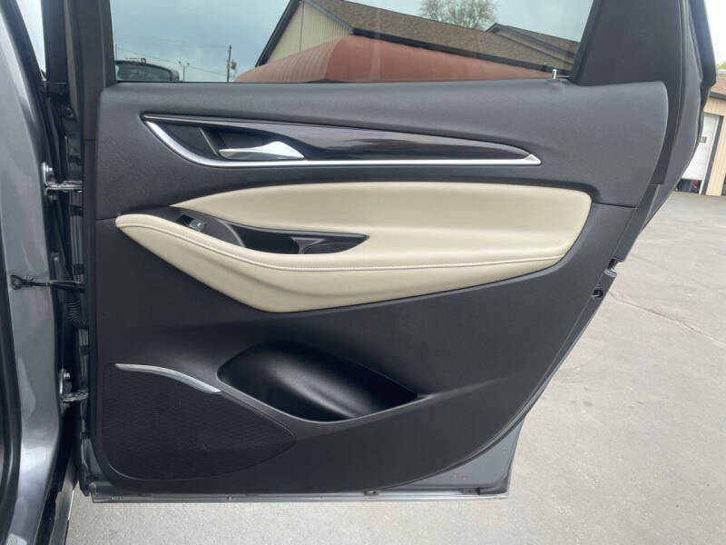 2019 Buick Enclave Essence