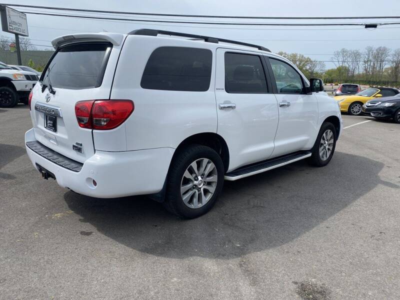 2017 Toyota Sequoia for sale at Queen City Auto House LLC in West Chester OH