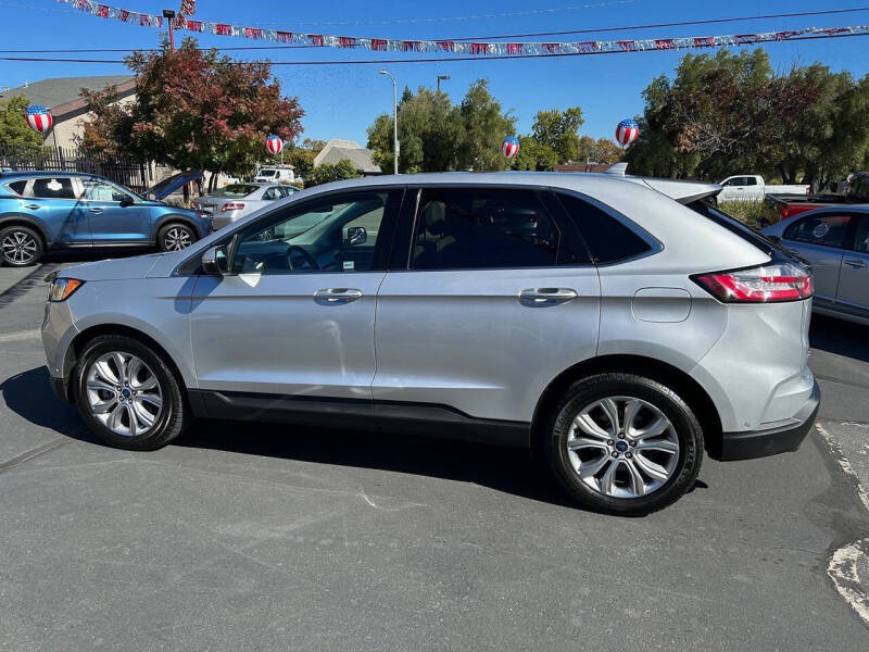 2019 Ford Edge Titanium