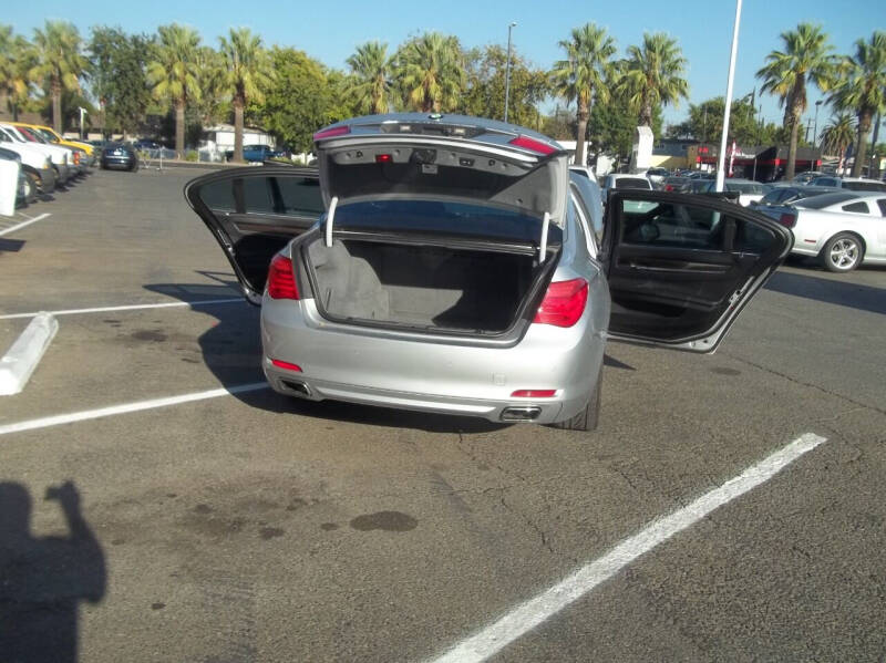 2012 BMW 7 Series 740Li