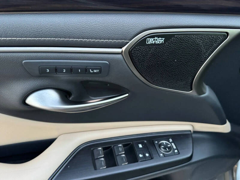 2021 Lexus ES 350 Ultra Luxury