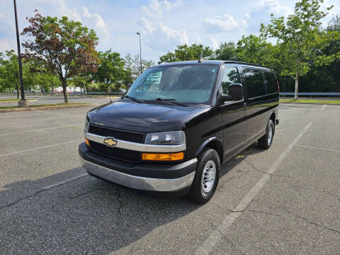 2018 Chevrolet Express 2500