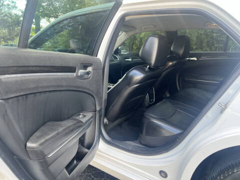 2015 Chrysler 300 Limited
