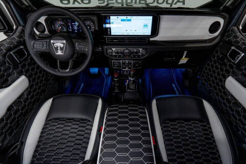 2025 Jeep Gladiator Sport S
