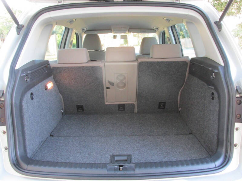 2009 Volkswagen Tiguan SE