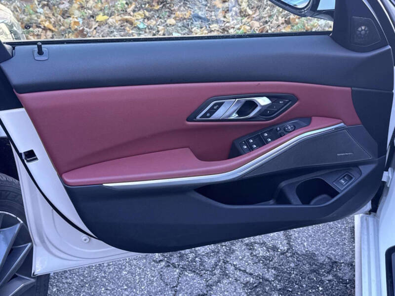 2023 BMW 3 Series 330i xDrive