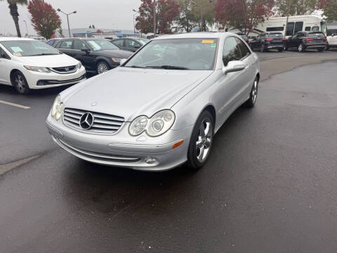2004 Mercedes-Benz CLK CLK 320