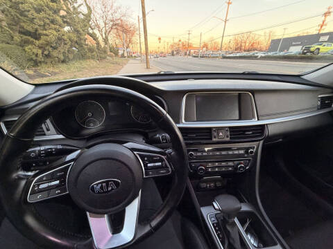 2019 Kia Optima S