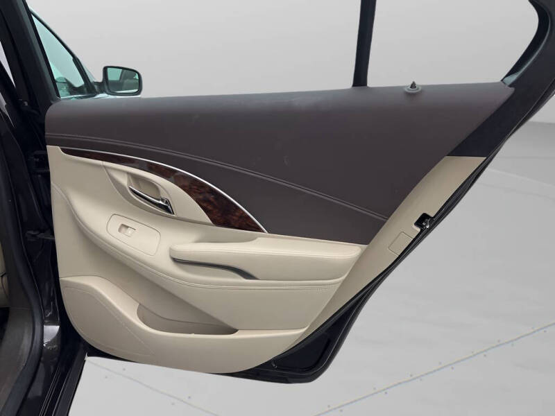 2014 Buick LaCrosse