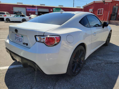 2016 Scion FR-S