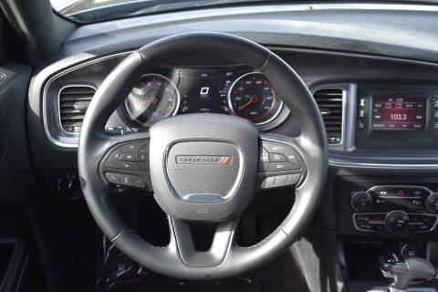 2017 Dodge Charger SE