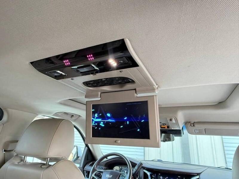 2017 Cadillac Escalade Premium Luxury