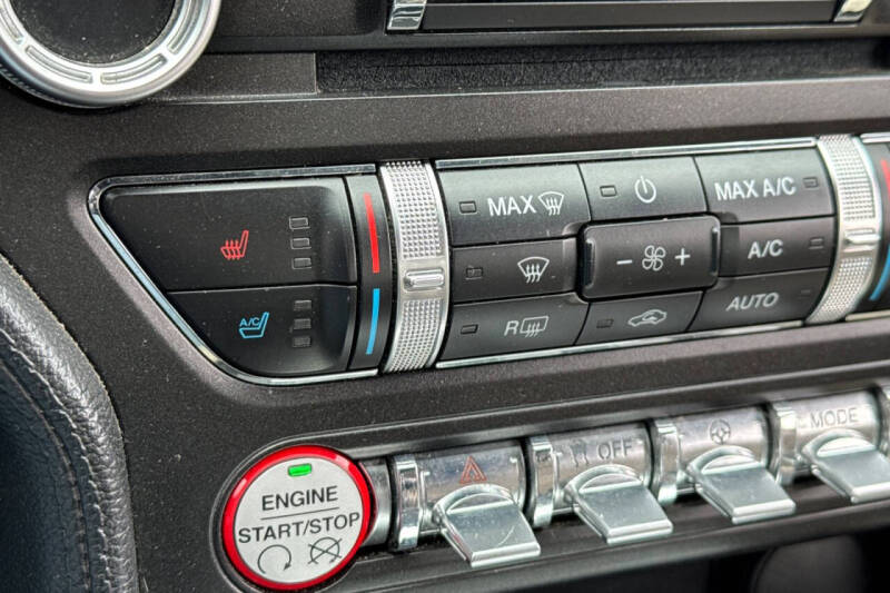 2015 Ford Mustang EcoBoost Premium