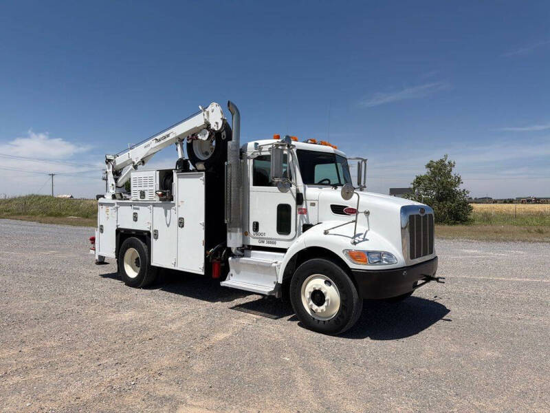 2014 Peterbilt 337