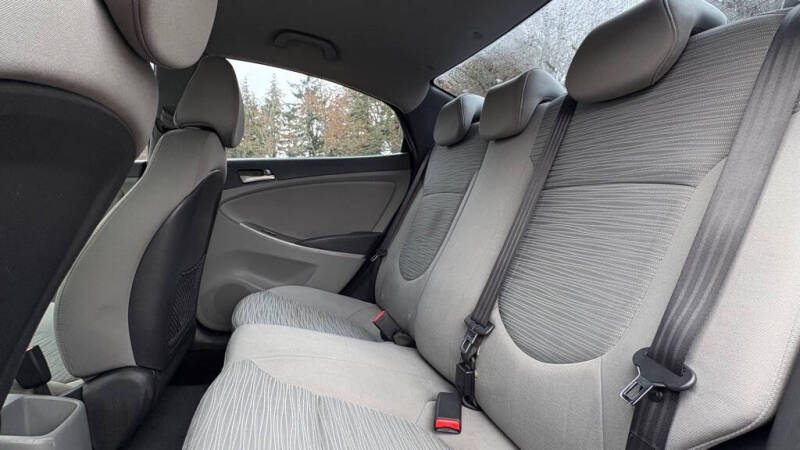 2015 Hyundai Accent GLS