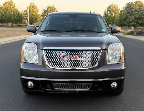 2010 GMC Yukon XL Denali