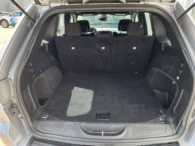 2019 Jeep Grand Cherokee Laredo E