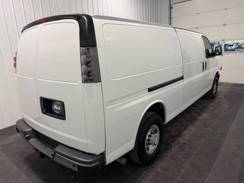 2021 Chevrolet Express 3500
